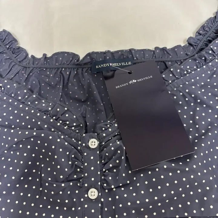 [BUNJANG] Melville Dot Sleeveless Blouse / 브랜드멜빌 도트 나시 블라우스