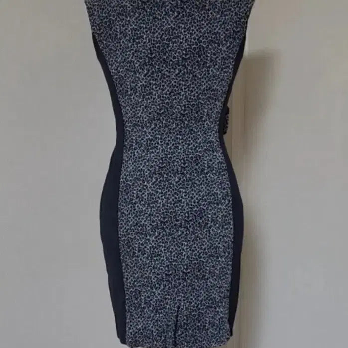 [BUNJANG] Bom Bigs Mmoore Sleeveless Jersey Dress / 새상품급/봄빅스엠무어/저지 원피스