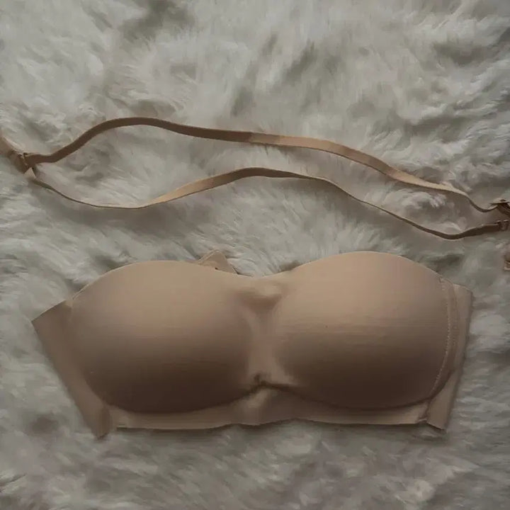 [BUNJANG] Marrivee Sheer Off-Shoulder Bra Non-slip Seamless Tube Top Skin S / 마른파이브 쉬어 오프숄더브라 논슬립 심리스 튜브탑 스킨 S