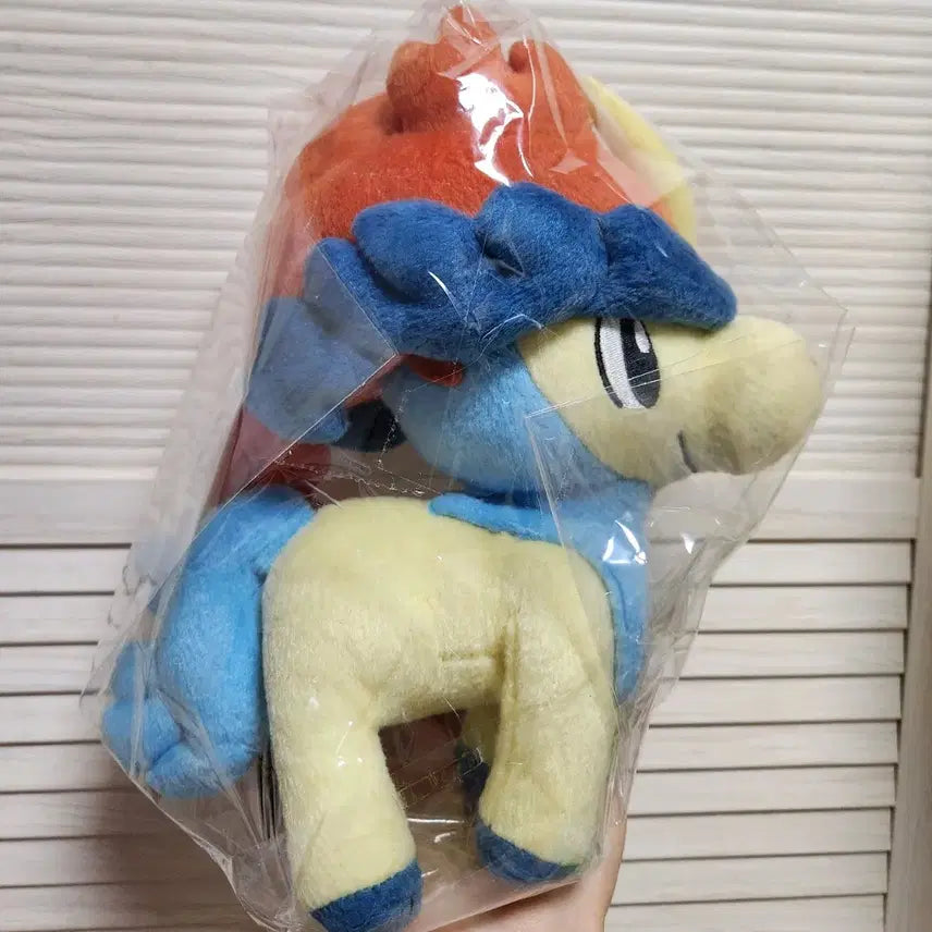 [BUNJANG] 2012 Pokemon Best Wishes Kyurem and Keldeo Plush Toy / 2012 고전 포켓몬스터 베스트위시 큐레무와 성검사 케르디오 봉제중형인형