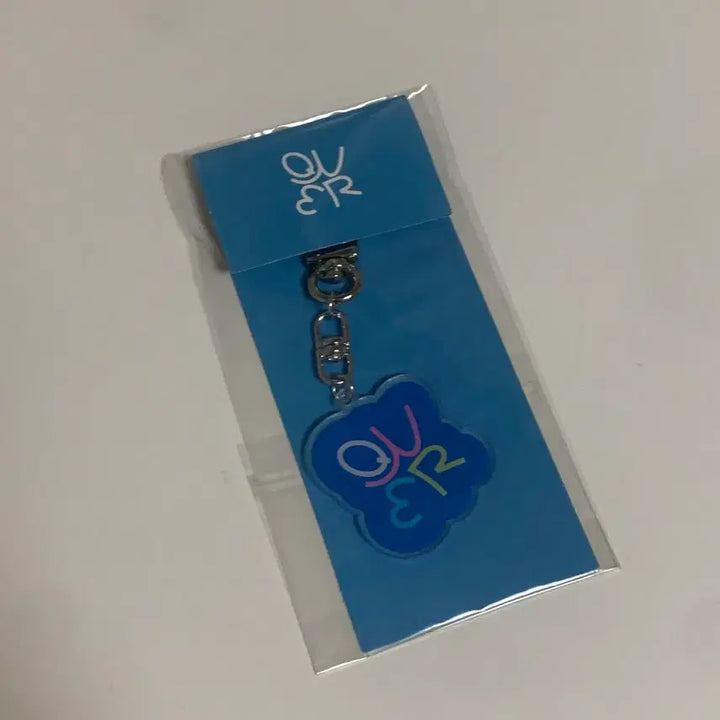 [BUNJANG] Qwer Logo Keyring / Qwer 로고 키링 새상품 무배 팝니다