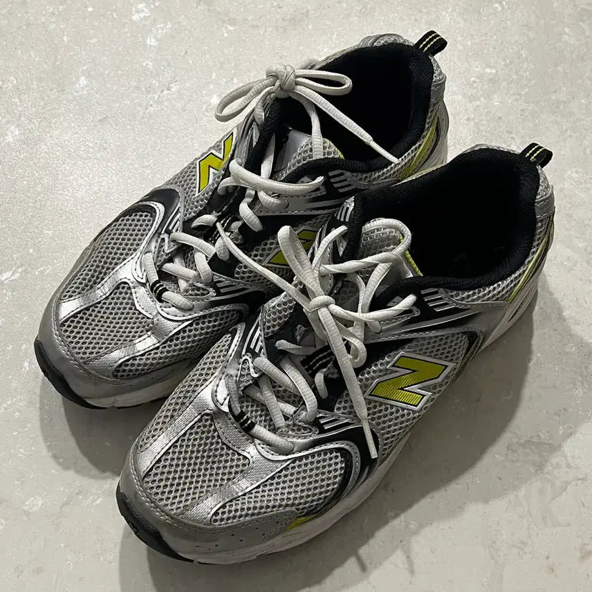 [BUNJANG] New Balance 530 Silver Yellow Sneakers / 뉴발란스 530 실버 옐로우