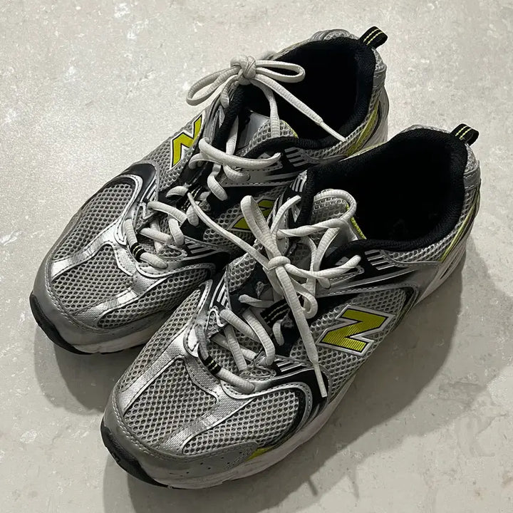[BUNJANG] New Balance 530 Silver Yellow Sneakers / 뉴발란스 530 실버 옐로우