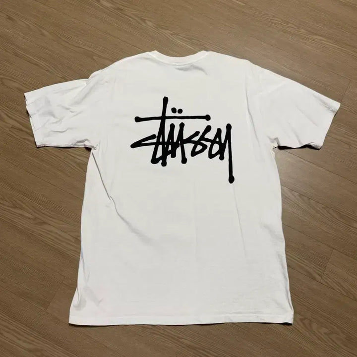 [BUNJANG] Stussy Basic Pigment Dyed Natural 2024 M / 스투시 베이직 피그먼트 다이드 내츄럴 내추럴 2024 M