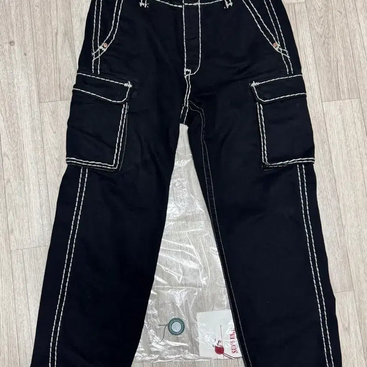 [BUNJANG] Supreme True Religion 21FW Denim Cargo Pants Black / 32 21fw 슈프림 트루릴리전 데님 카고 팬츠 블랙