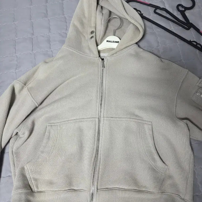 [BUNJANG] FOG SERVICE MA-1 Hooded Zip-Up Gray Size 1 / 포그서비스 ma-1 후드집업 그레이 1사이즈