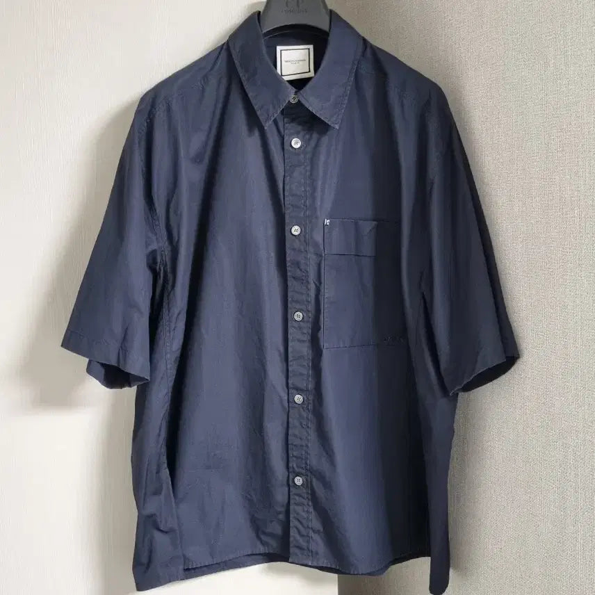[BUNJANG] Wooyoungmi Back Logo Short Sleeve Shirt / 우영미 백로고 반팔 셔츠