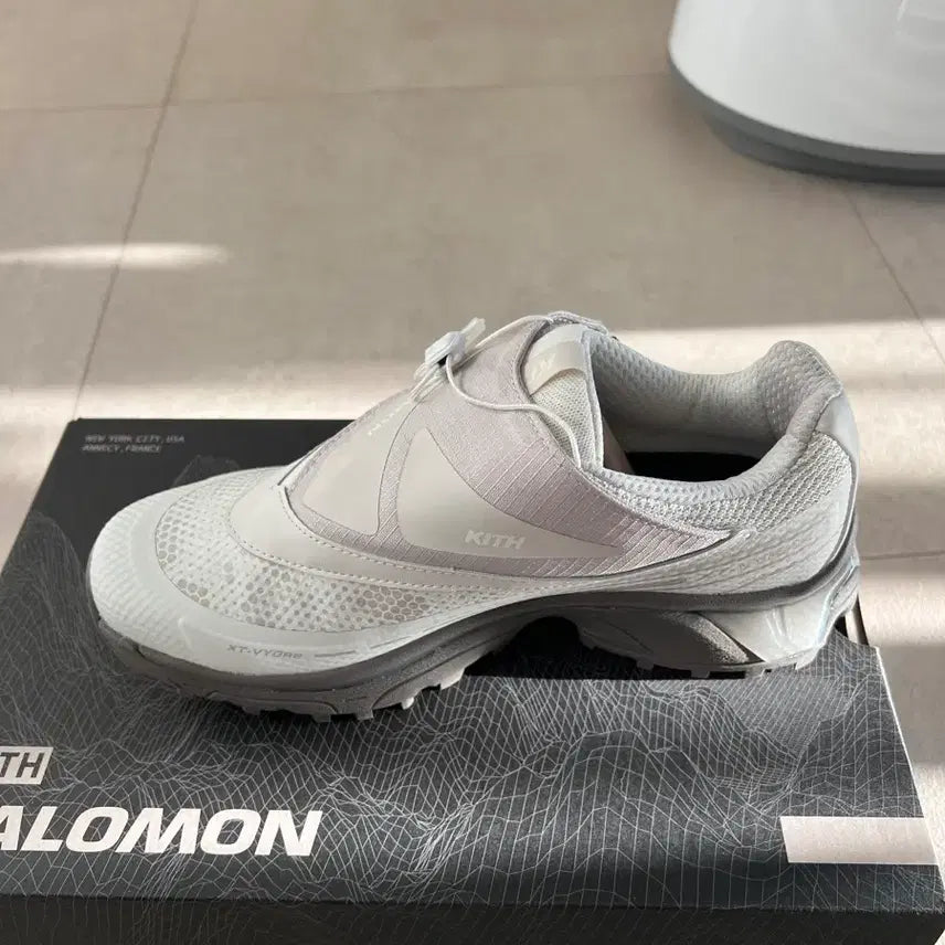 [BUNJANG] Salomon XT-VYGR 2 Kith Vanilla Ice Sneakers / 살로몬 XT-VYGR 2 KITH 바닐라 아이스 255