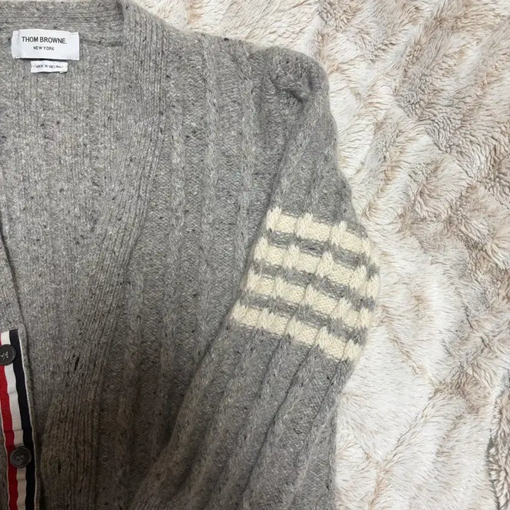 [BUNJANG] Thom Browne Donegal Cable Cardigan / {4} 톰브라운 도네갈 케이블 가디건