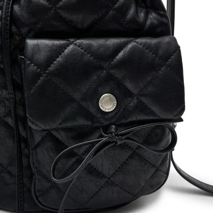 [BUNJANG] Matin Kim Double Pocket Quilting Backpack (Black) / 마뗑 킴 Matin Kim더블 포켓 퀼팅 백팩(블랙)