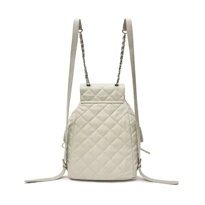 [BUNJANG] Matin Kim Double Pocket Quilting Backpack (Beige) / 마뗑 킴 Matin Kim더블 포켓 퀼팅 백팩(베이지)