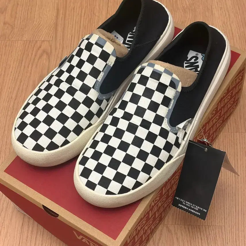 [BUNJANG] Vans ComfyCush One Checkerboard Black Marshmallow Sneakers / [상태최상] 반스 컴피쿠시 원 체커보드블랙:마시멜로우