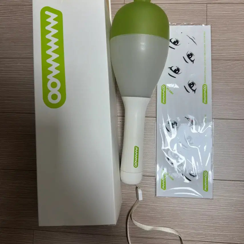 [BUNJANG] Mamamoo Official Lightstick 2.0 with Stickers / 마마무 공식 응원봉 2.0 + 스티커, 무봉