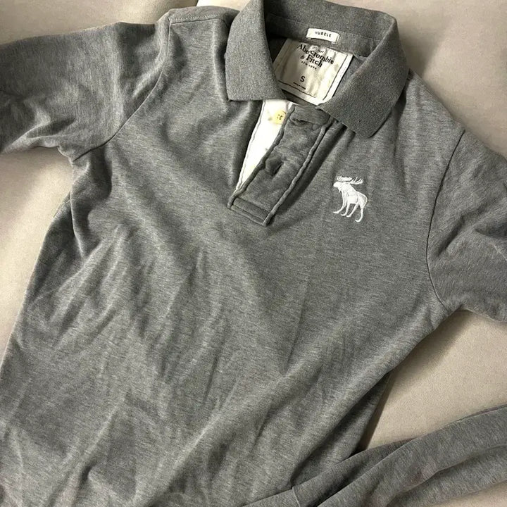 [BUNJANG] Abercrombie &amp; Fitch Long-Sleeve Polo Shirt - Grey, Size S / 아베크롬비 긴팔 폴로티 S 회색
