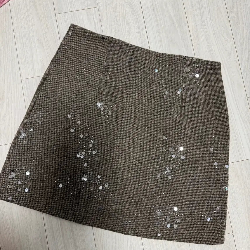 [BUNJANG] Sequin Wool Skirt New Arrival / 스팽글 모직 스커트 새상품 수입의류 하객룩 파티룩 홀복