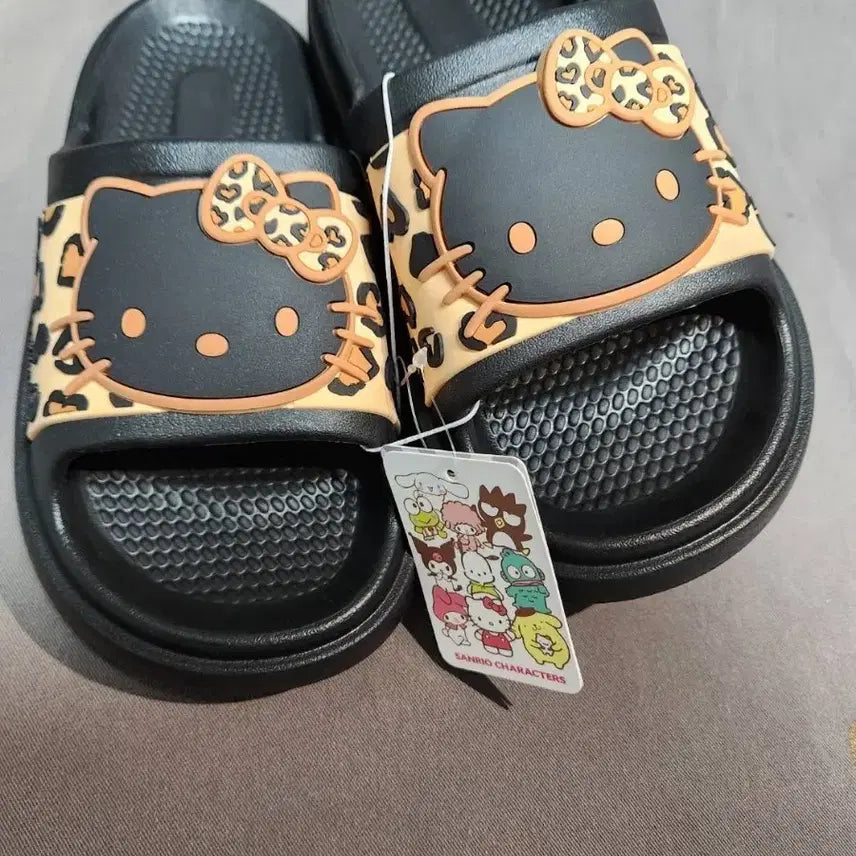 [BUNJANG] Sanrio Hello Kitty Leopard Slippers Black 240mm / 산리오 헬로키티 레오파드 슬리퍼 블랙240mm