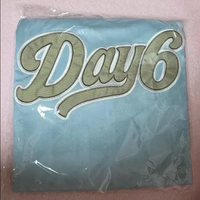 [BUNJANG] Day6 The Decade Japan MD Uniform Photocard Holder Sealed / 데이식스 더데케이드 일본 md 굿즈 유니폼 미개봉