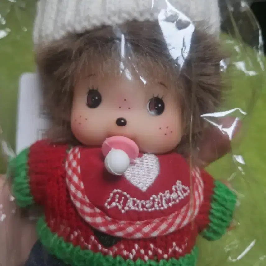 [BUNJANG] Bebe Chichi Red Knit Hat and Clothes Keychain / 베베치치 빨간니트모자옷키링