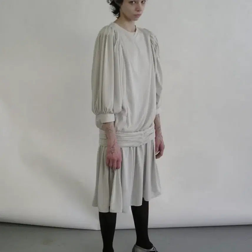 [BUNJANG] Eongeu Art Nouveau Dress Sage Green / 에옹쓰 아르누보 드레스 세이지 그린