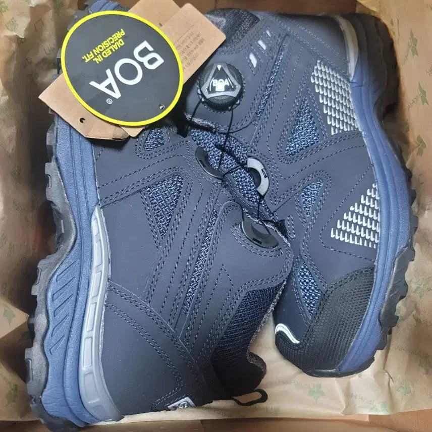 [BUNJANG] Yoonican Safety Shoes (Size 255, 270) / 유니칸 안전화 255 270
