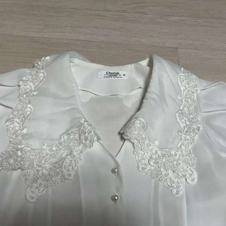 [BUNJANG] Cherish New Blouse / 체리쉬 블라우스 신상 (새상품