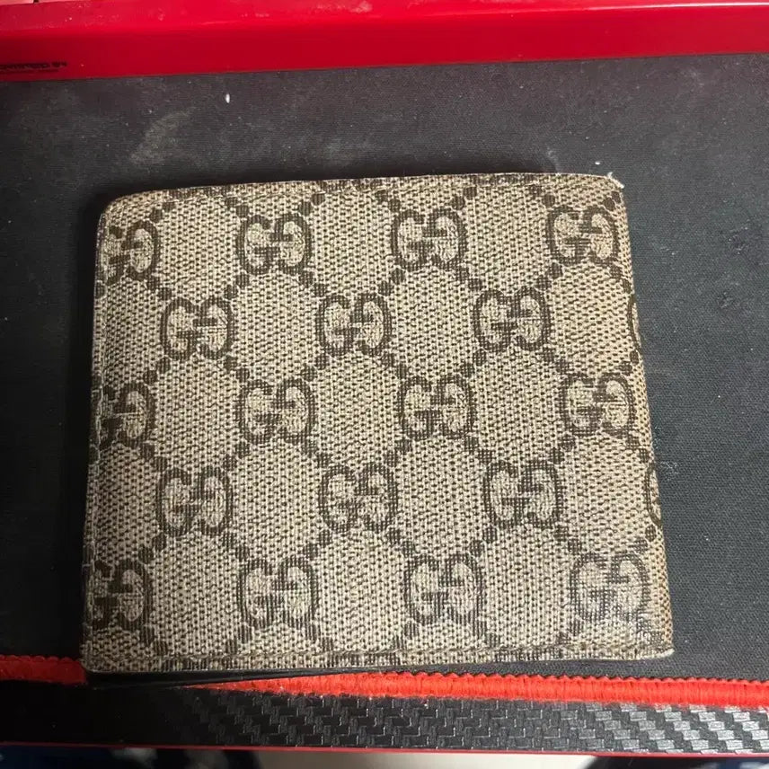 [BUNJANG] Gucci GG Tiger Bi-fold Wallet / 구찌 GG 타이거 반지갑