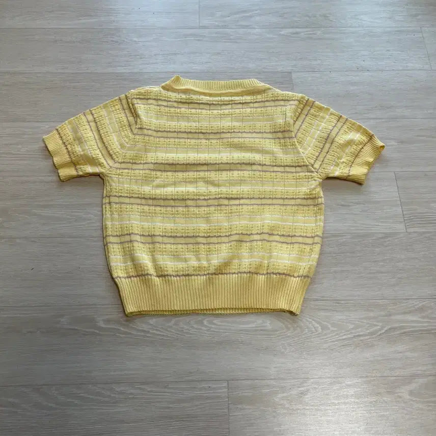 [BUNJANG] Knit Crop Top / 니트 크롭티 (새상품