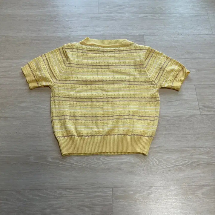 [BUNJANG] Knit Crop Top / 니트 크롭티 (새상품