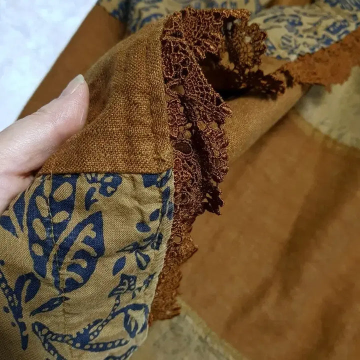 [BUNJANG] High-Quality Vintage Flower Patchwork Cotton-Linen Long Coat / 고퀄빈티지 플라워 패치워크 면마 롱 코트