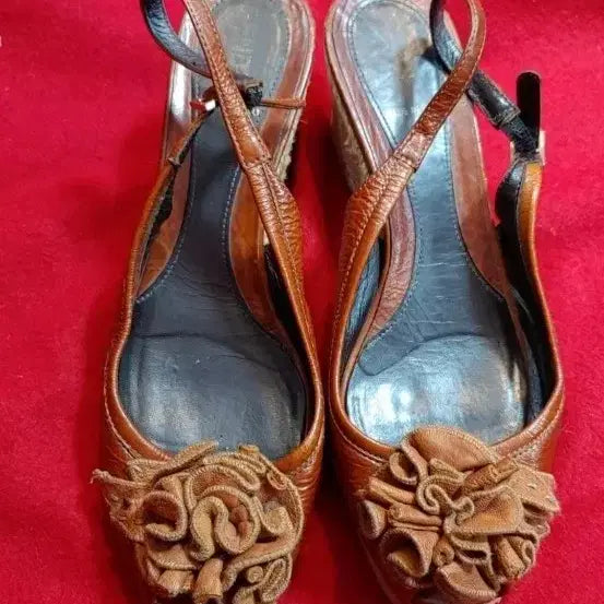 [BUNJANG] Fendi Wedge Heel Sandals Brown Leather / 팬디 웨지힐 샌들