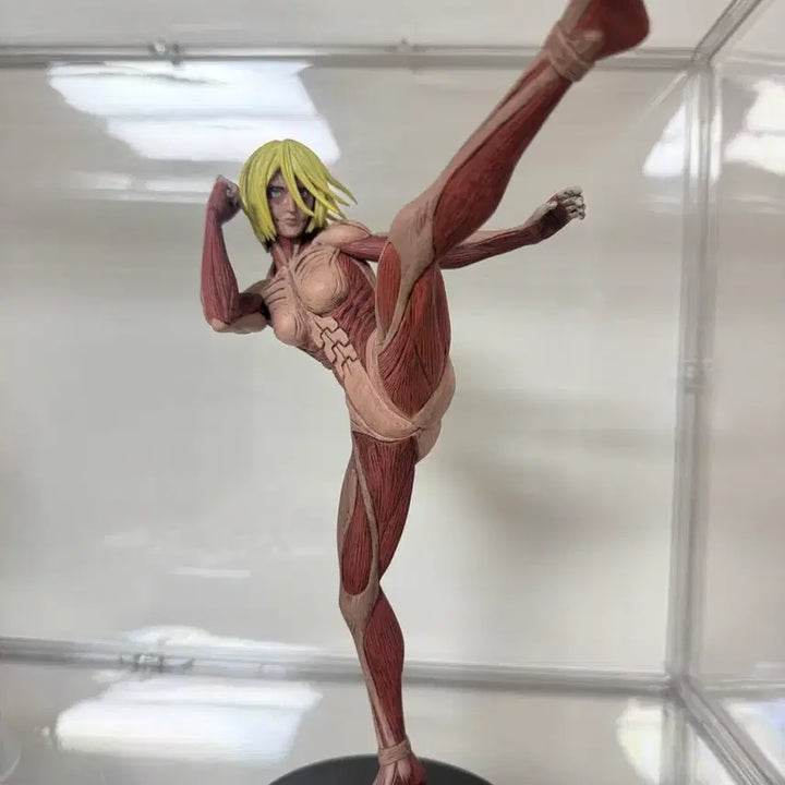 [BUNJANG] Popup Parade Attack on Titan Annie Leonhart Female Titan Figure / 팝업퍼레이드 진격의거인 여성형 거인 애니 레온하트 L 단순개봉팝니다