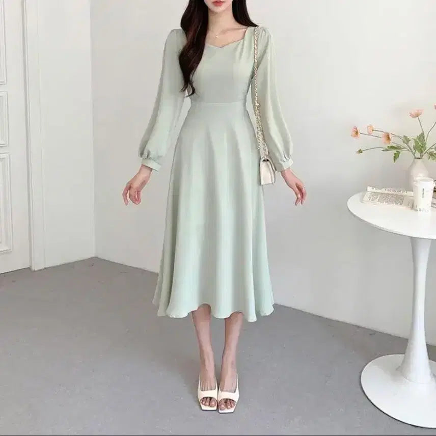 [BUNJANG] Mint Heart Neck Long Dress / 민트색 하트넥 롱 원피스 데이트룩