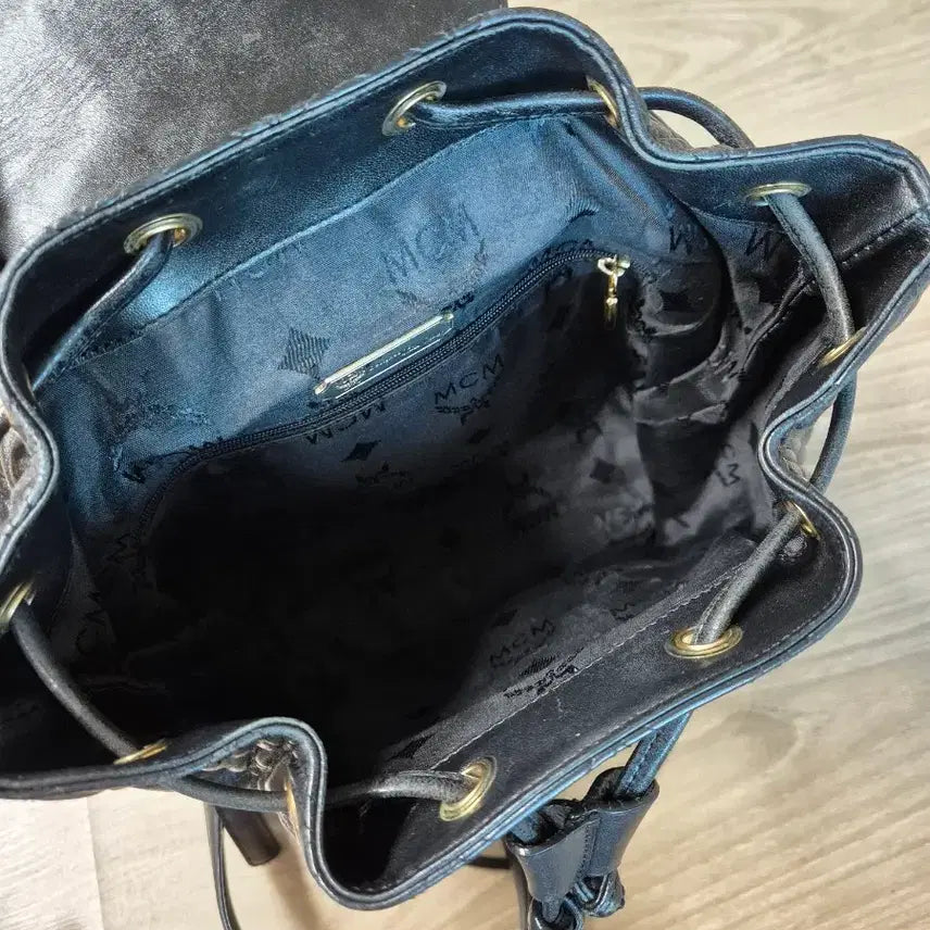 [BUNJANG] MCM Black Quilted Mini Backpack / MCM 블랙 퀼팅 미니 백팩