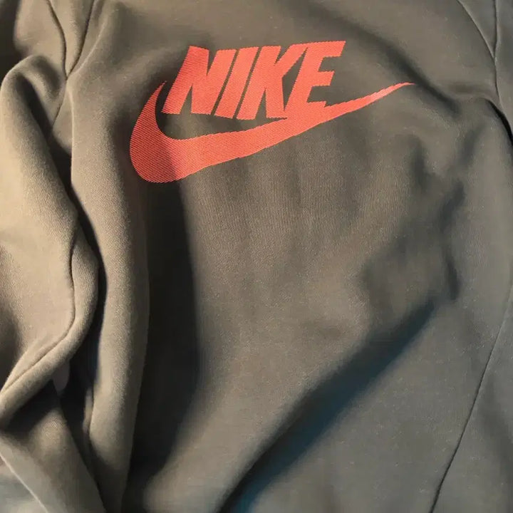 [BUNJANG] Nike Swoosh Sweatshirt Khaki / 나이키 스우시 맨투맨 카키