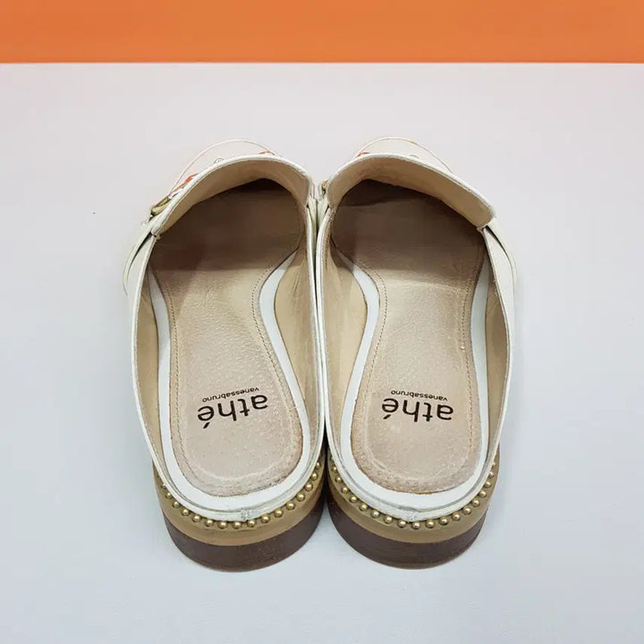 [BUNJANG] Atelier Vanessa Bruno Leather Gold Hardware Loafers Size 37 / 아떼 바네사브루노 골드 하드웨어 레더 블로퍼  37사이즈