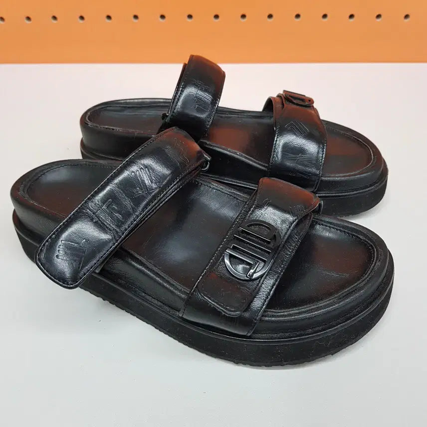 [BUNJANG] LANVIN Leather Double Strap Sandals / 랑방(LANVIN)  레더 더블 스트랩 샌들 230사이즈