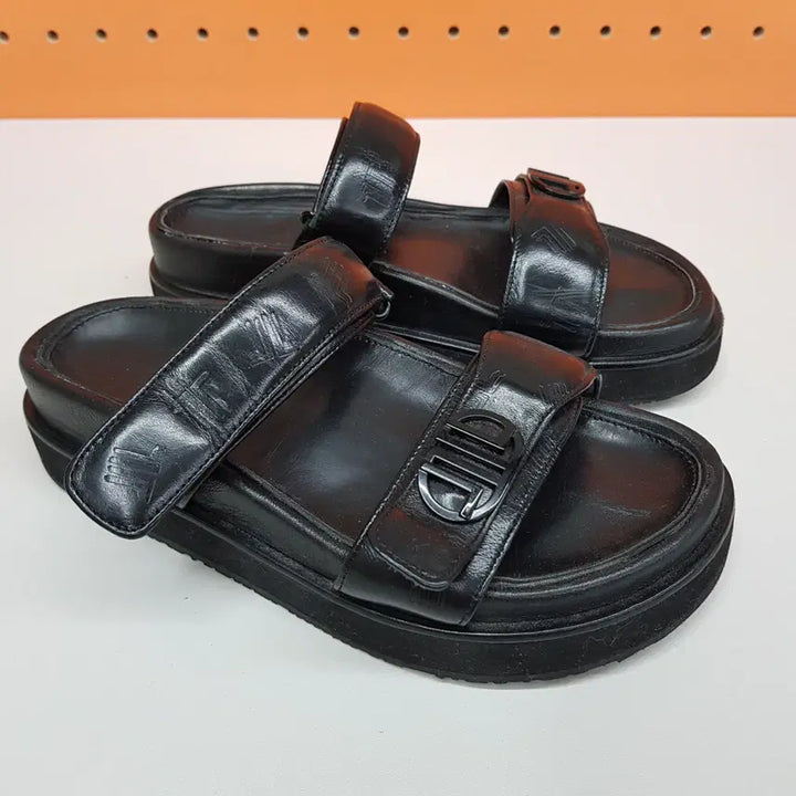 [BUNJANG] LANVIN Leather Double Strap Sandals / 랑방(LANVIN)  레더 더블 스트랩 샌들 230사이즈