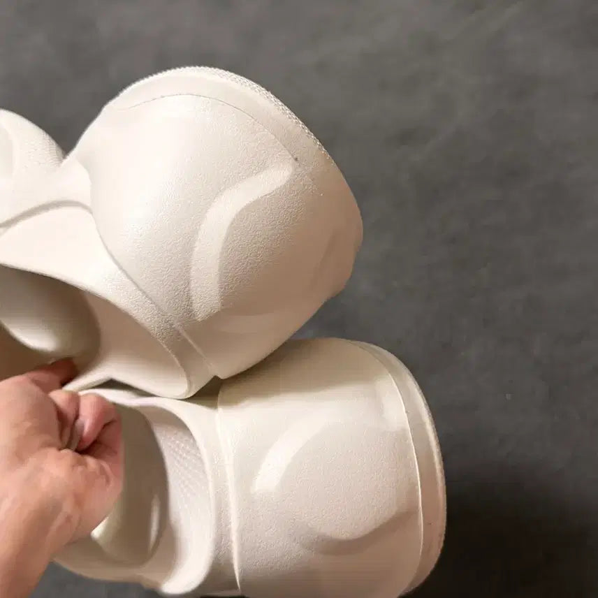 [BUNJANG] White Platform Wedge Slippers (Size 38) / 화이트 통굽 슬리퍼 38
