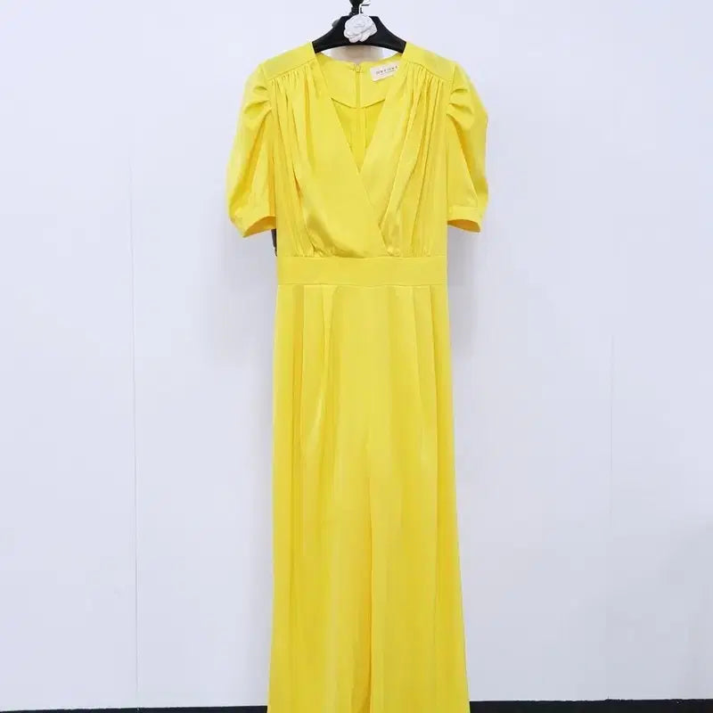 [BUNJANG] DewyDewy Satin Wide Jumpsuit / 듀이듀이 새틴 와이드 점프수트