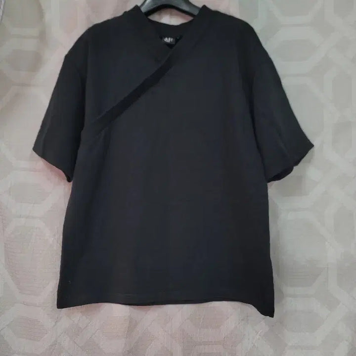 [BUNJANG] T-Shirt / 티셔츠