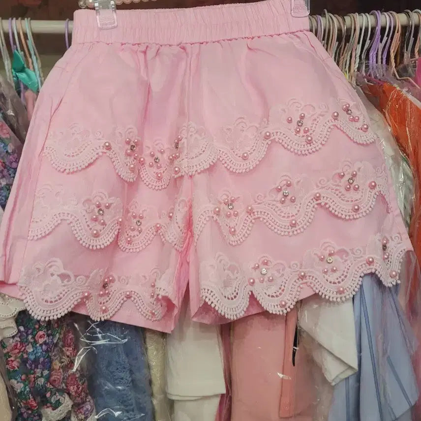 [BUNJANG] Lace Pink Shorts / 레이스 핑크 반바지 수입