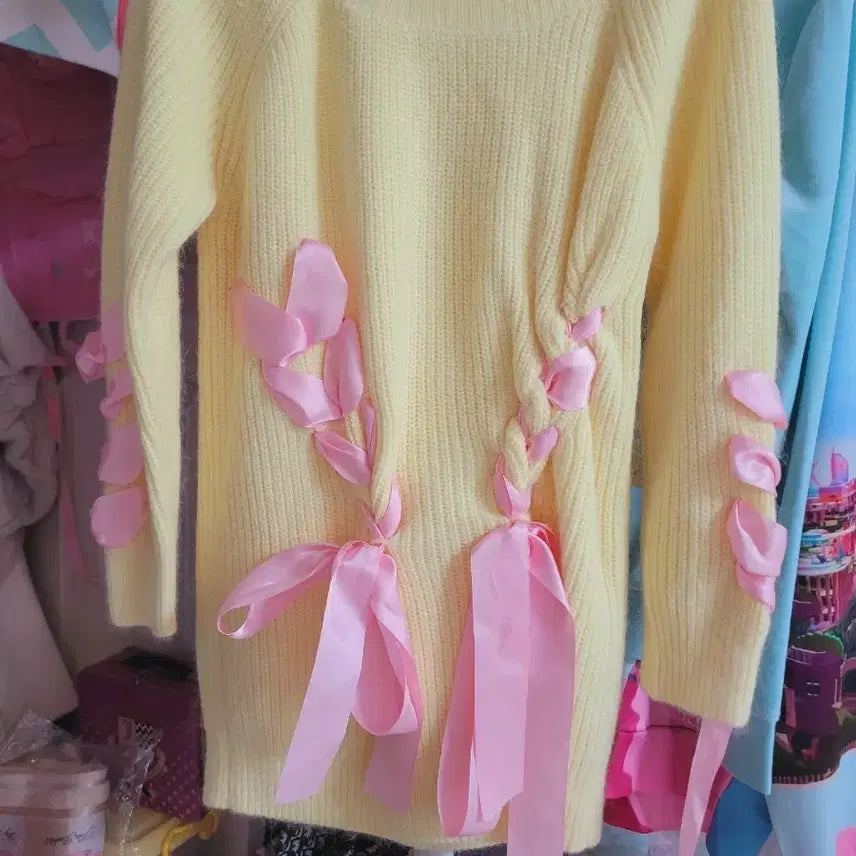 [BUNJANG] Yellow Ribbon Knit Sweater / 옐로우 리본 장식 니트 스웨터 수입