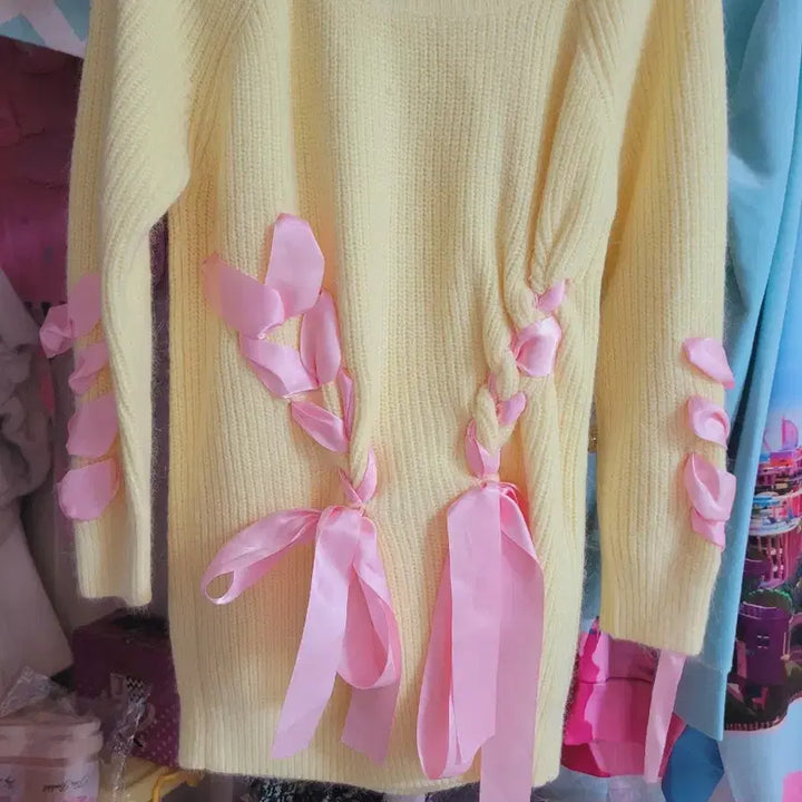 [BUNJANG] Yellow Ribbon Knit Sweater / 옐로우 리본 장식 니트 스웨터 수입