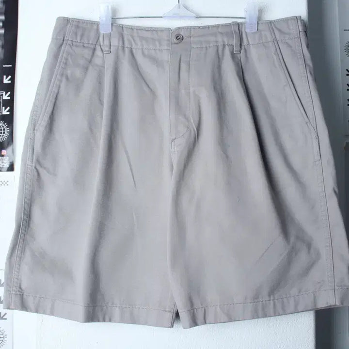 [BUNJANG] Pottery Grey Chino Shorts Pants Size 3 / (L-XL) 포터리 반바지 팬츠 그레이 치노 아메카지 3사이즈-259F
