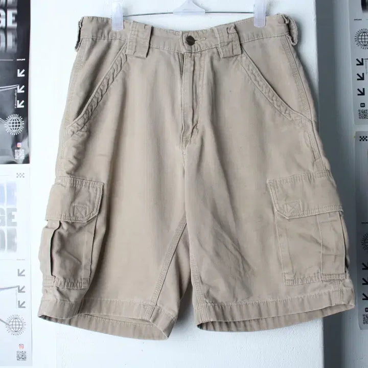 [BUNJANG] Carhartt Vintage 90s Cargo Shorts Beige / (M-L) 칼하트 반바지 팬츠 90S년대 카고 베이지 가죽탭-25A3