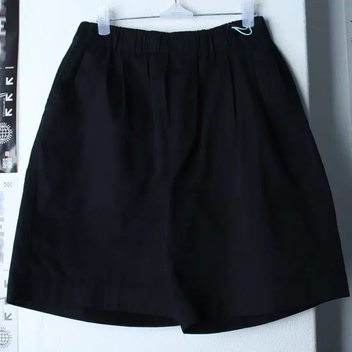 [BUNJANG] LF(라이풀) Bermuda Banding Shorts Black / (S) 라이풀 반바지 팬츠 버뮤다 밴딩 블랙-25AB