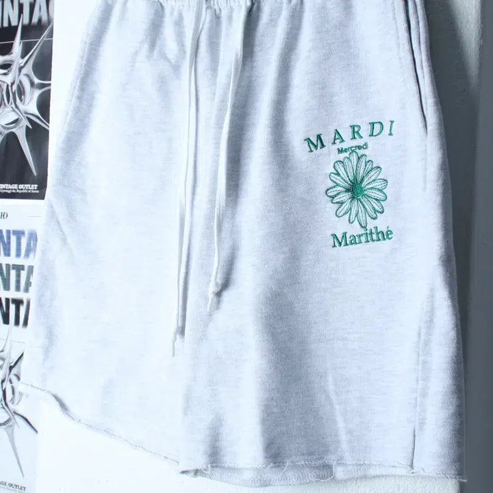[BUNJANG] Mardi Mercredi x Marithe Francois Girbaud Collaboration Shorts / W(F) 마르디메르크디 반바지 팬츠 마리떼프랑소와저버 협업-25AF