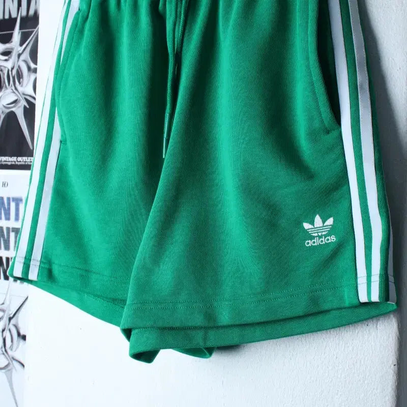 [BUNJANG] Adidas Three-Stripes Old School Shorts Green / W(M-L) 아디다스 반바지 팬츠 새상품 그린 삼선 올드스쿨-25B4