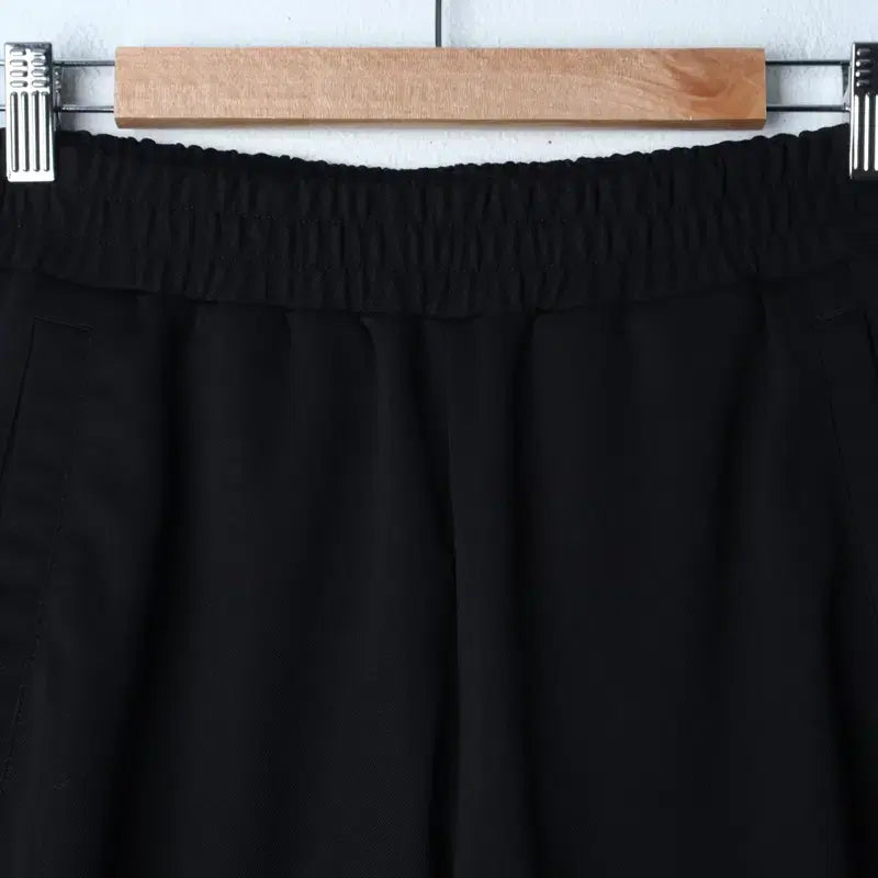 [BUNJANG] Le Coq Sportif Lettering Shorts Black Old School / W(L) 르꼬끄 반바지 팬츠 레터링 블랙 올드스쿨-25B8