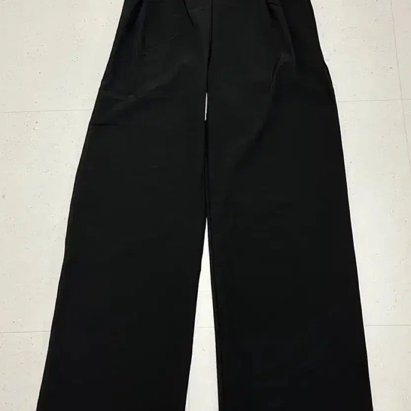[BUNJANG] Alo Trousers M Size Black / 알로 트라우저 팬츠 M사이즈 팝니다